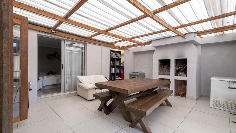 4 Bedroom Property for Sale in Glenwood Western Cape